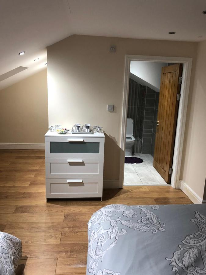 Big Room Rusholme With Tv And Private Bathroom-Parking&Wifi Manchester Eksteriør bilde