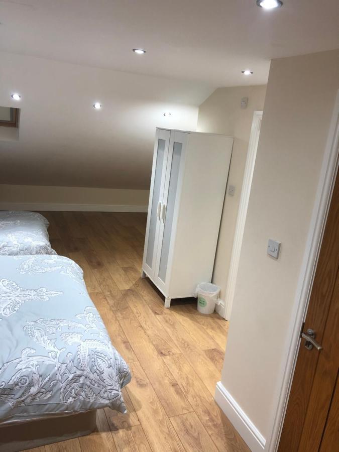 Big Room Rusholme With Tv And Private Bathroom-Parking&Wifi Manchester Eksteriør bilde