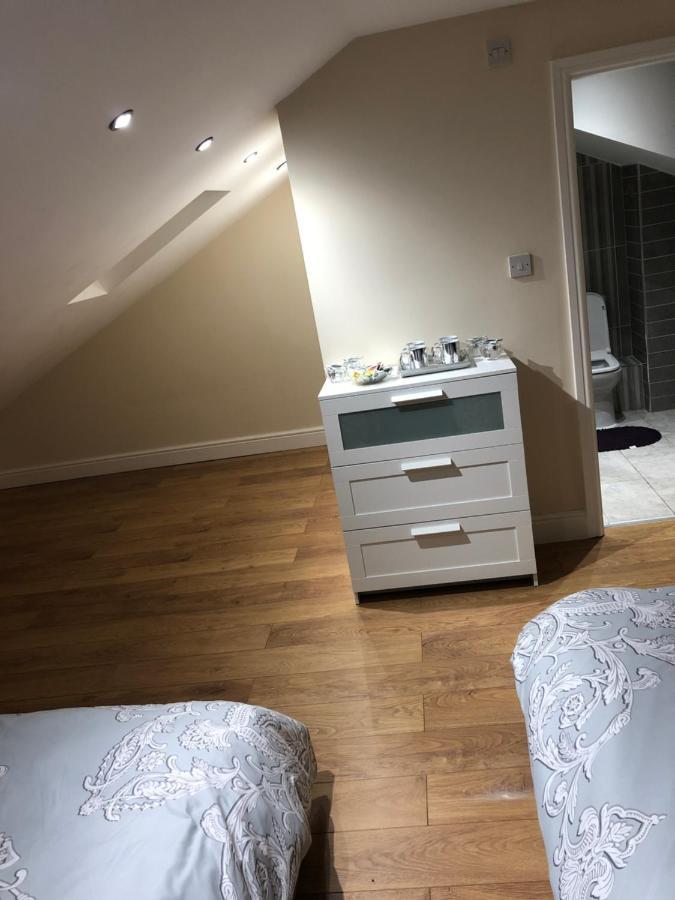 Big Room Rusholme With Tv And Private Bathroom-Parking&Wifi Manchester Eksteriør bilde