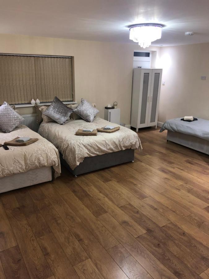 Big Room Rusholme With Tv And Private Bathroom-Parking&Wifi Manchester Eksteriør bilde