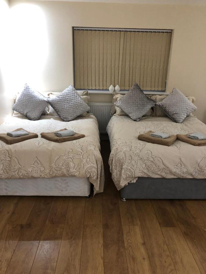Big Room Rusholme With Tv And Private Bathroom-Parking&Wifi Manchester Eksteriør bilde