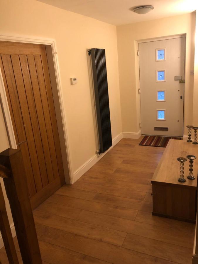 Big Room Rusholme With Tv And Private Bathroom-Parking&Wifi Manchester Eksteriør bilde