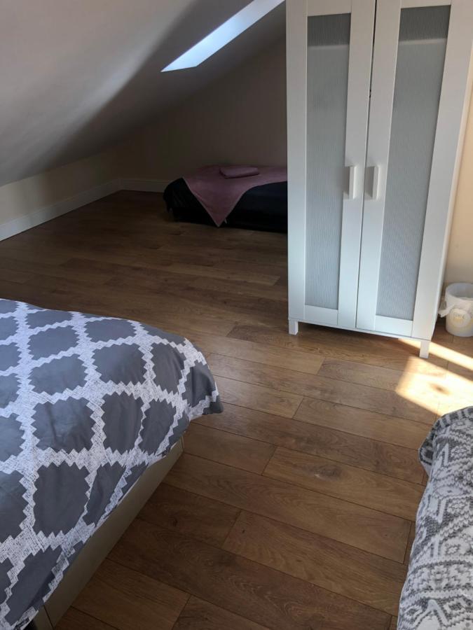 Big Room Rusholme With Tv And Private Bathroom-Parking&Wifi Manchester Eksteriør bilde