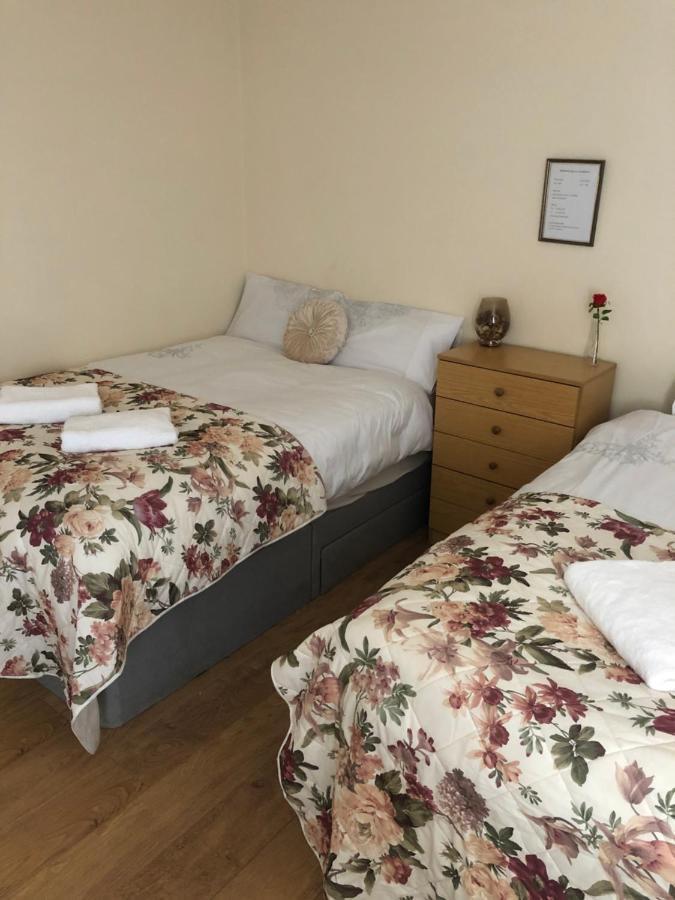 Big Room Rusholme With Tv And Private Bathroom-Parking&Wifi Manchester Eksteriør bilde